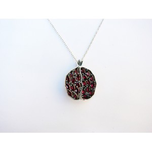 Necklace Juicy Pomegranate Sterling Silver 925 with Garnets